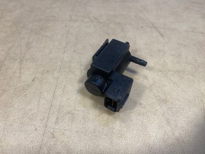 Оригинальный электромагнитный клапан вакуумного управления BMW X5 E70 X6 E71 11747810831