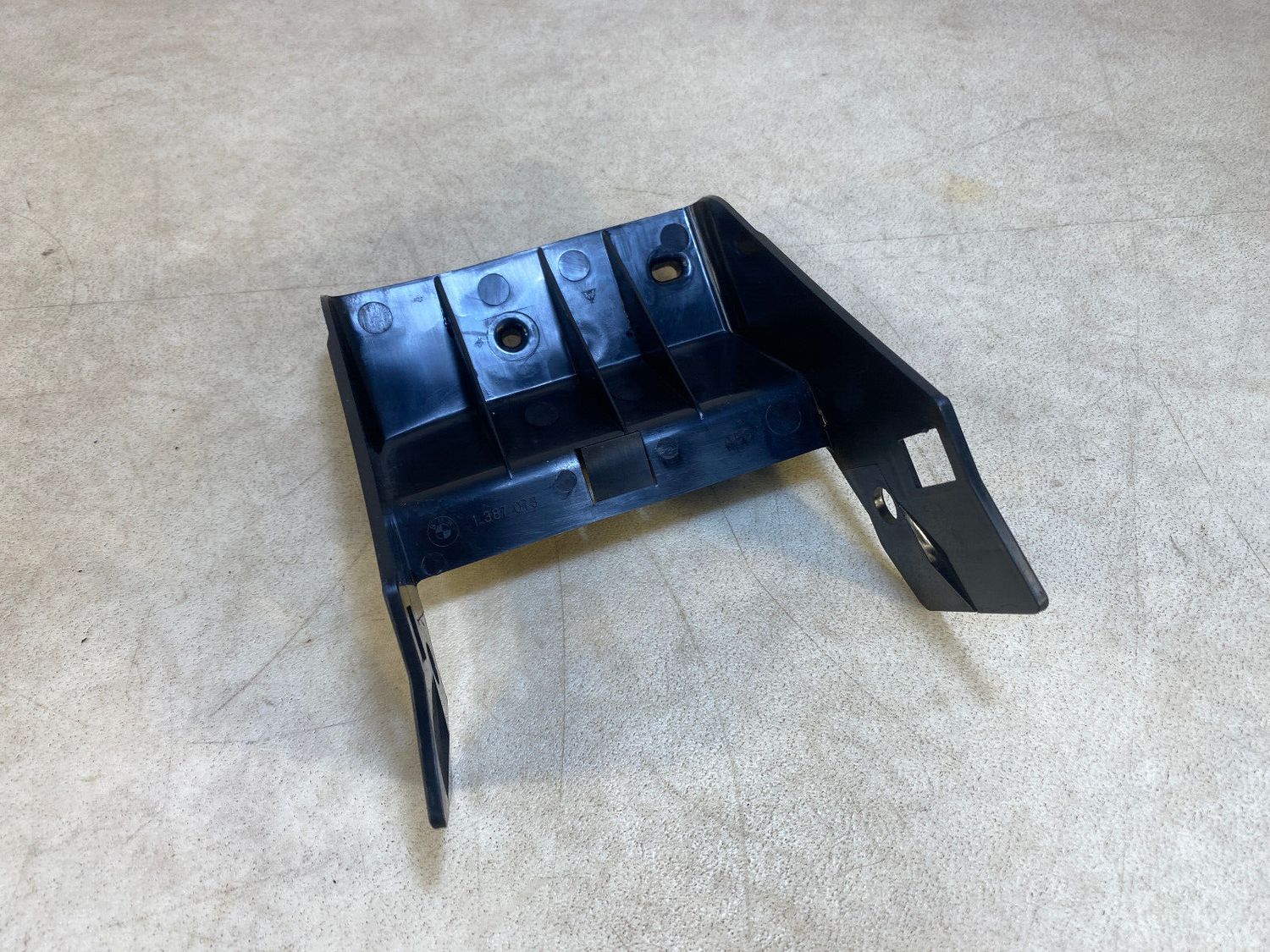 GENUINE BMW 3 E36 Holder Carrier Mounting Interior 1387073