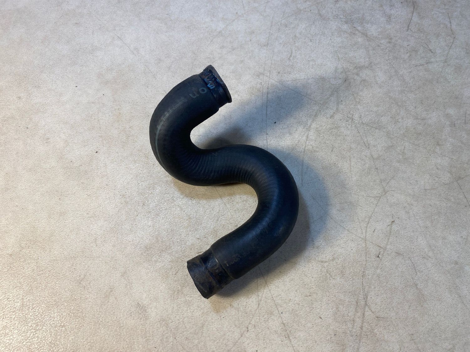 GENUINE BMW E23 7 SERIES Water Hose Inlet2  64211363936