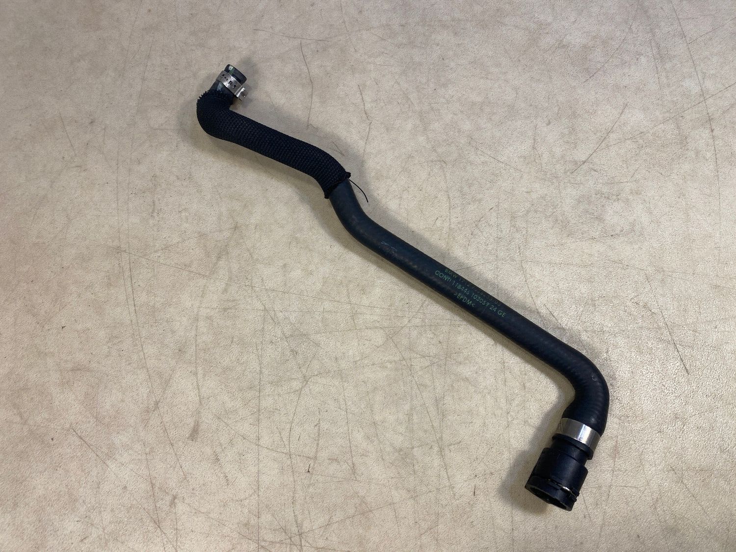 Genuine BMW X5 E70 F15 X6 E71 F16 Vent Pipe 17127536235