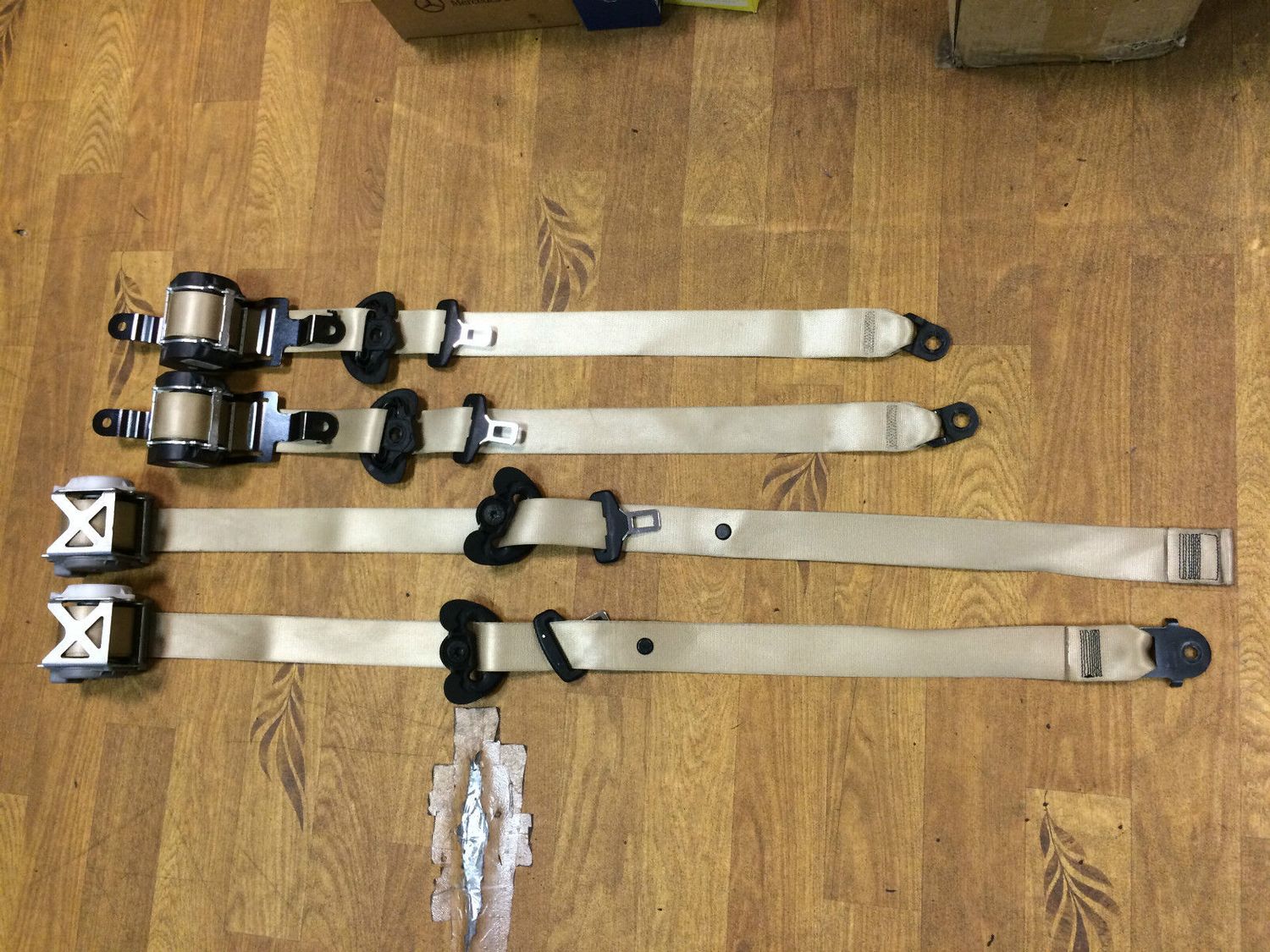 BMW X5 E70 Genuine Safety Belt SET x4 psc color Beige