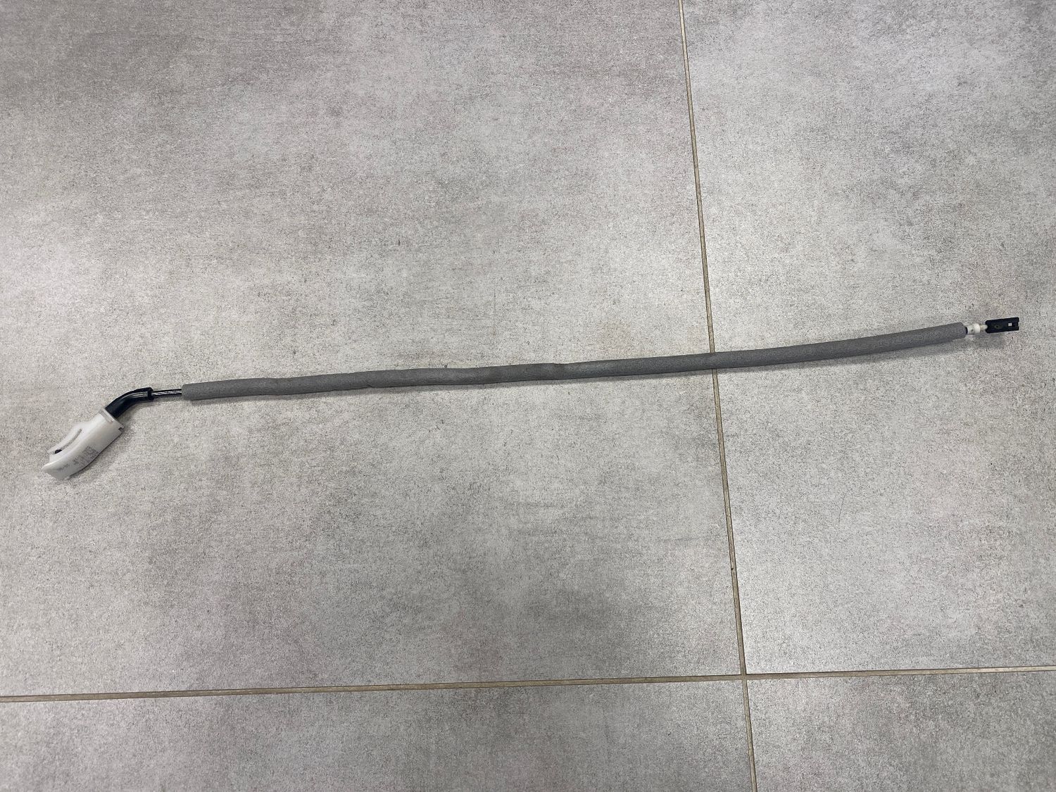 GENUINE BMW X5 E70 X6 E71 E72 Rear door handle bowden cable 51227137107