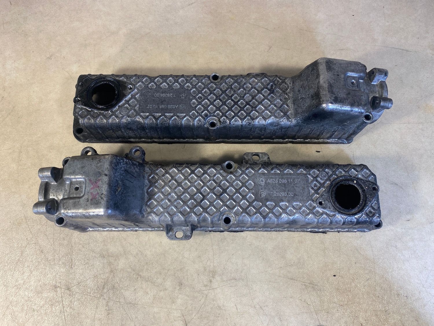 Mercedes ML G S class W163 W463 W220 4.0 400 CDI Genuine Manifold Intake Covers