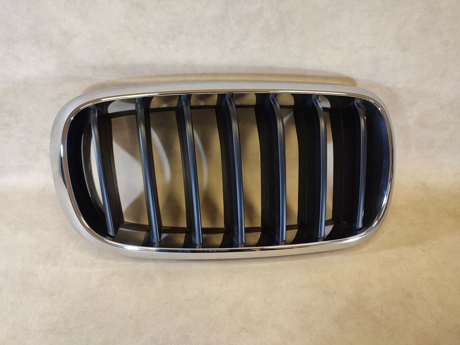 GENUINE BMW X5 F15 FRONT UPPER RH RIGHT CHROME GRILL 7316076