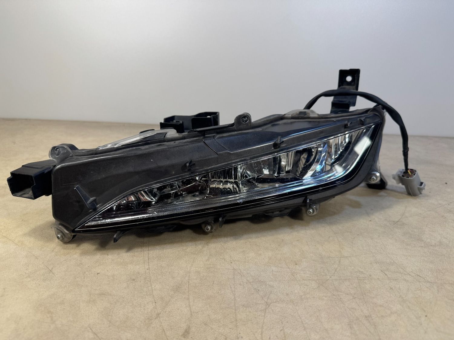 GENUINE Lexus RX350 Driver Left LH Side LED DRL Front Fog Light OEM 81220-48060