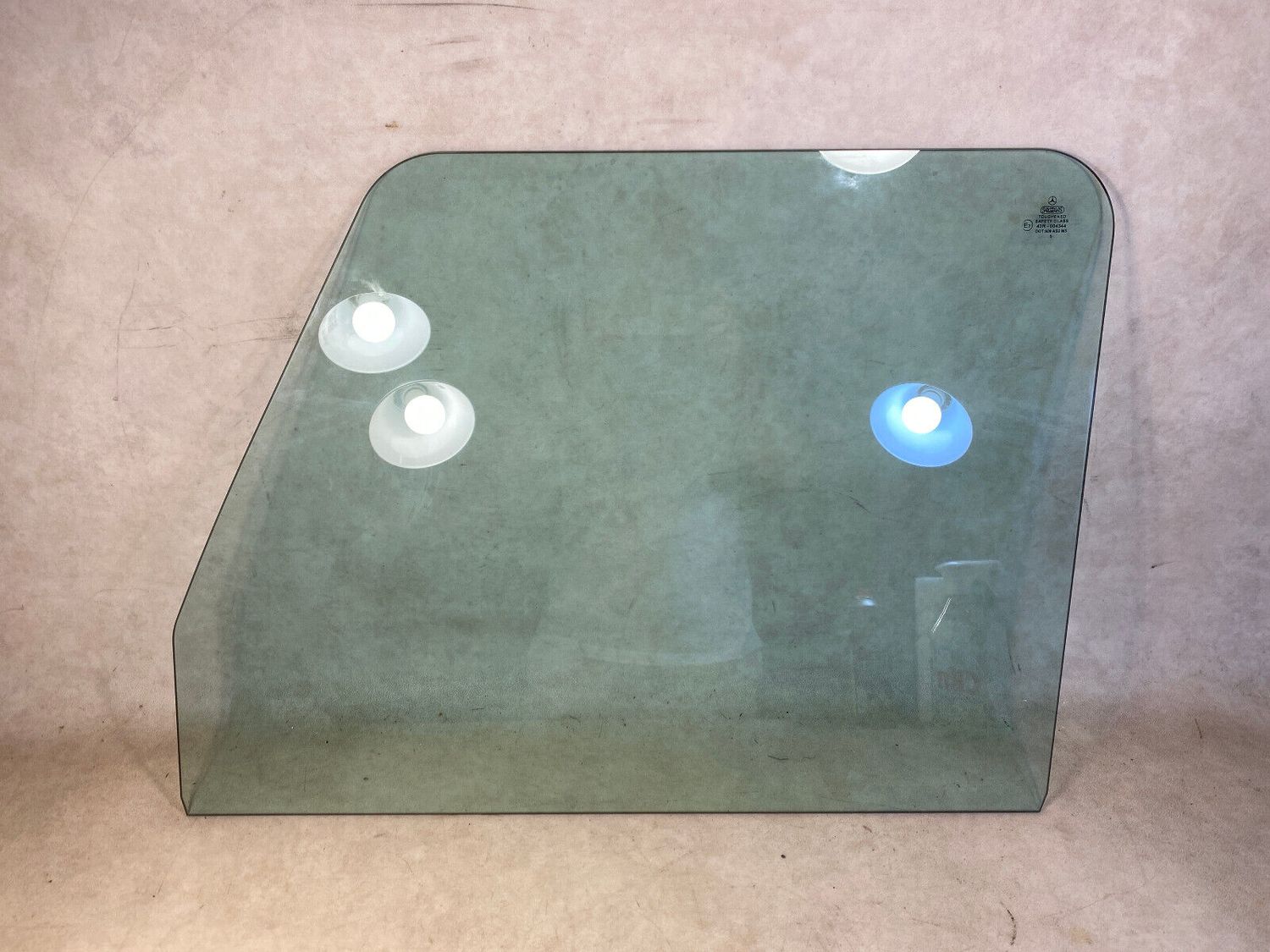 Mercedes G class W463 GENUINE Front Left ore Right Door Window A4637250510