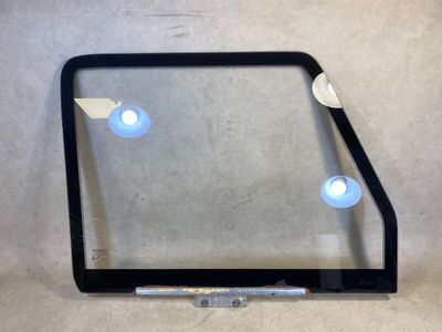 Vitre de porte avant gauche ou droite d&#39;origine pour Mercedes Classe G W463 A4637250510