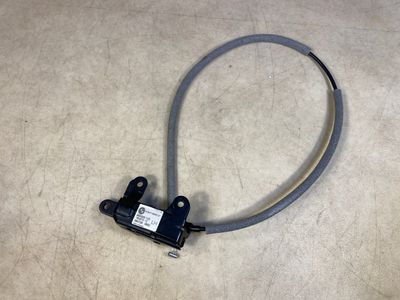 Genuine BMW X5 E70 Trunk Lid Lock Bottom Left 51247149630