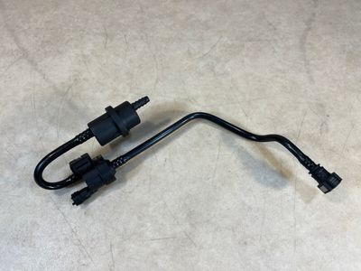 Porsche 911 991 Оригинален вентилационен маркуч с регулатор на налягането