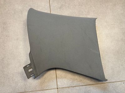 VW Touareg GENUINE Rear Left Side D Pillar Upper Trim Cover 7L6867245