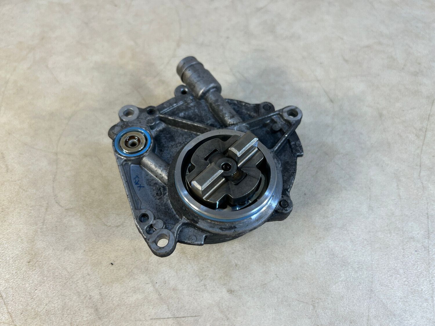 Porsche 911 991 Genuine 3.8 Engine Vacuum Pump 9A111009006 Petrol