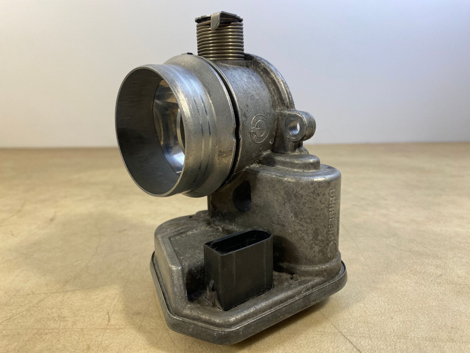 BMW X5 E70 Throttle 780438401 / 11717804384