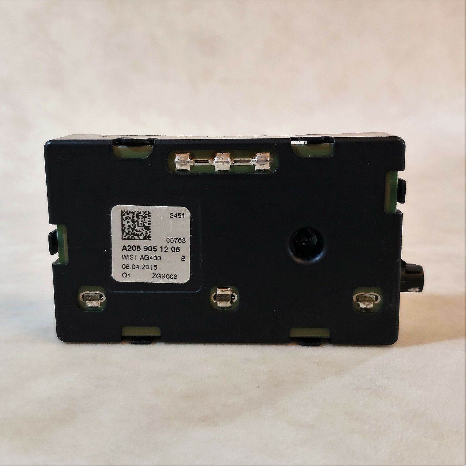 Mercedes C/E/G/GLC W205 W238 W253 W463 OEM Aerial Antenna Amplifier A2059051205