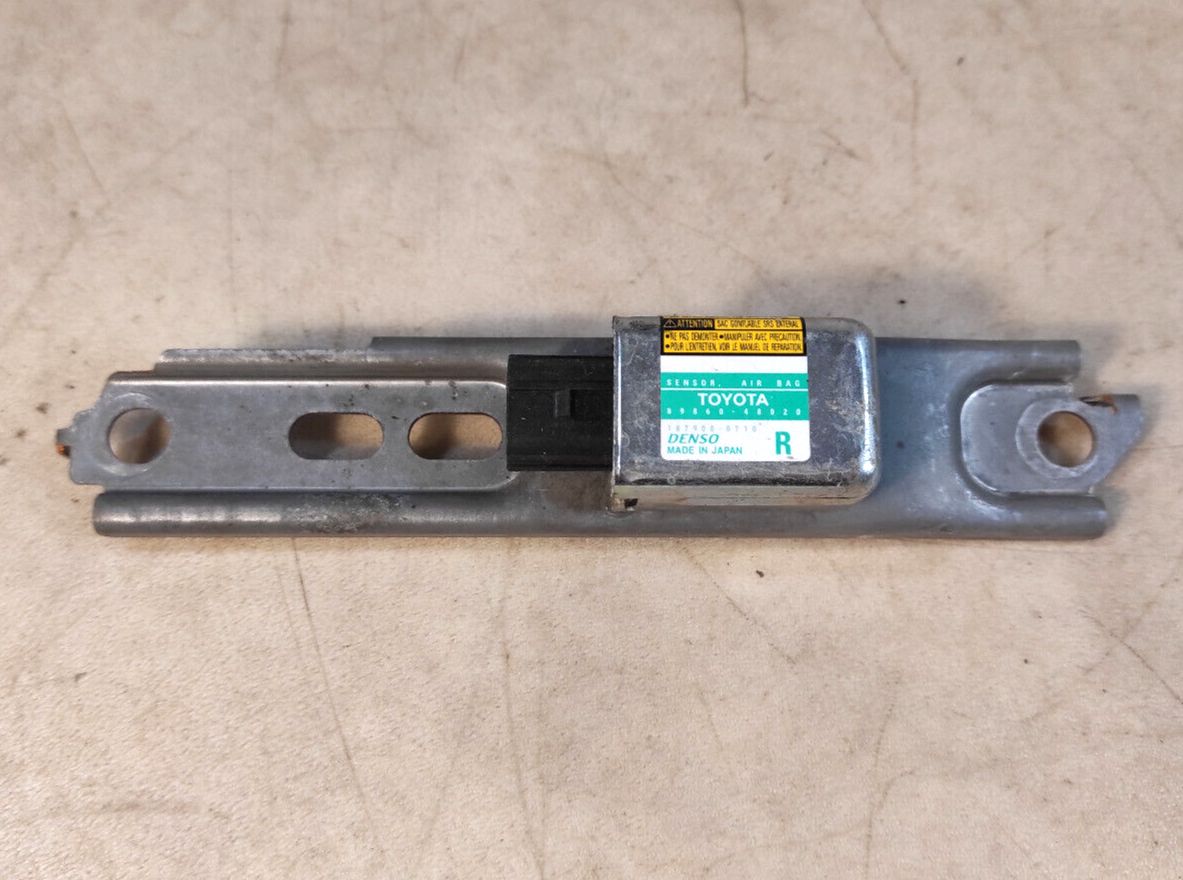 GENUINE Lexus RX X330/350/400h Crash SRS Impact Control Sensor Right 89860-48020