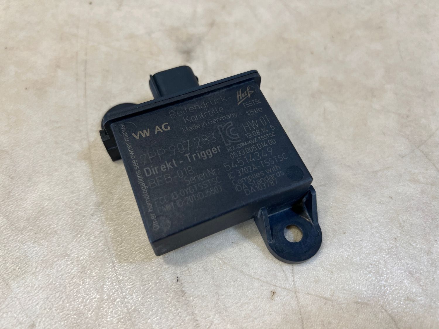 GENUINE Porsche 911 991 970 PANAMERA 958 CAYENNE Tire pressure sensor 7PP907283