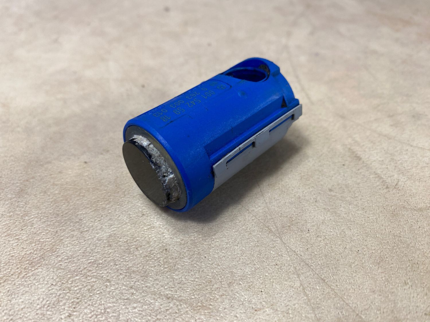 GENUINE Mercedes Benz PDC Bumper Parking Assist Sensor A0015425918