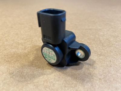 Capteur de pression du collecteur d&#39;admission d&#39;origine Mercedes Benz Map A 004 153 32 28 OEM