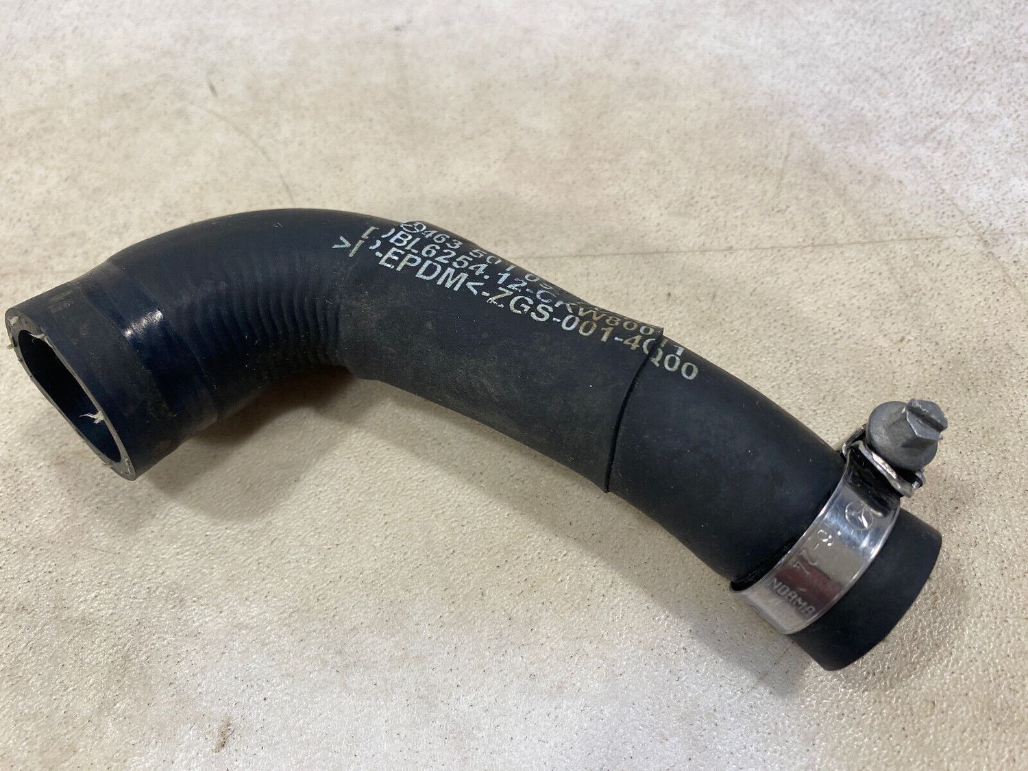 Mercedes G class W463 GENUINE Radiator COOLING PIPE Line A4635010984