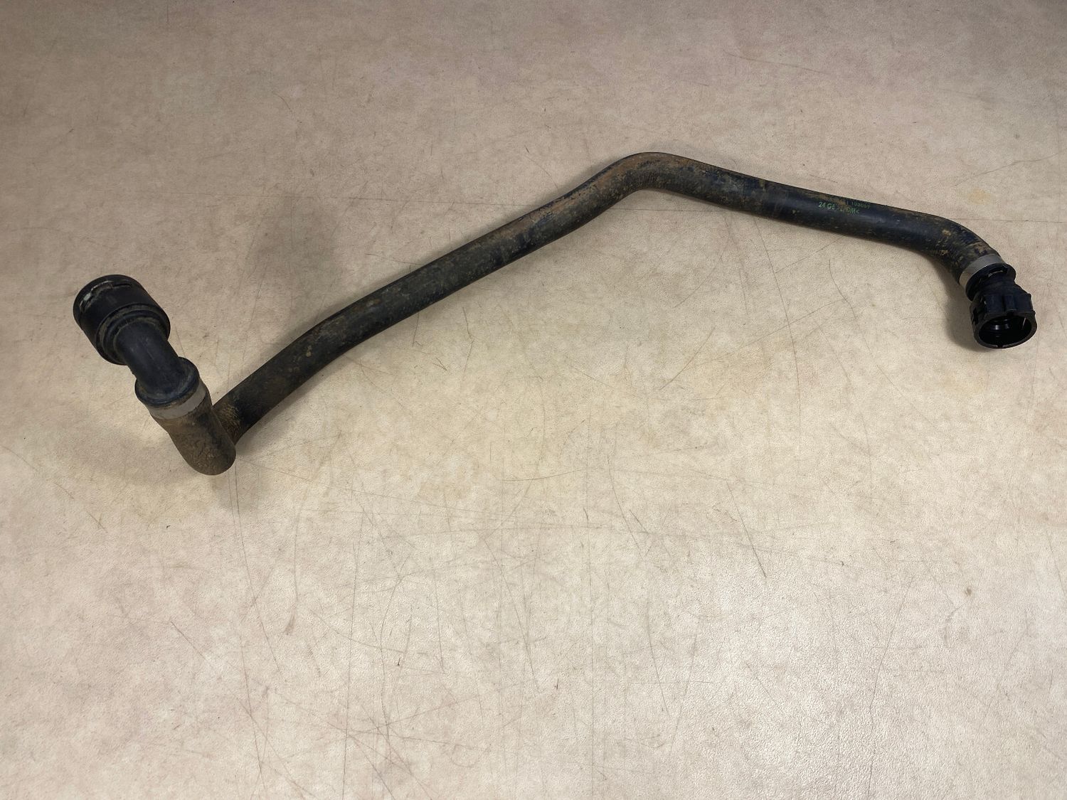 Genuine BMW X5 E70 X6 E71 Coolant hose 64216945279