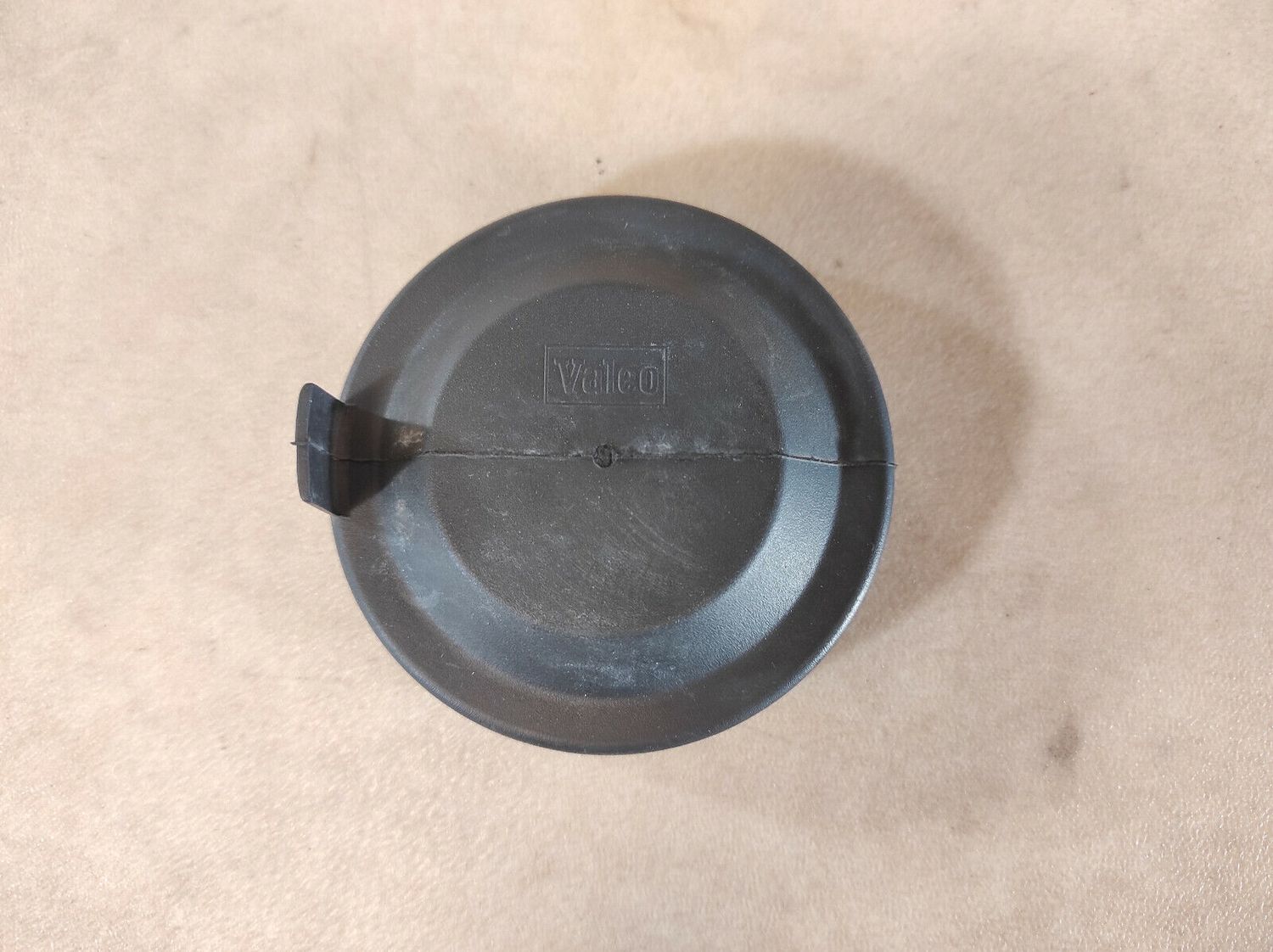 Volvo S60 V70, Headlight Cover Cap Rubber Lid, 89004031