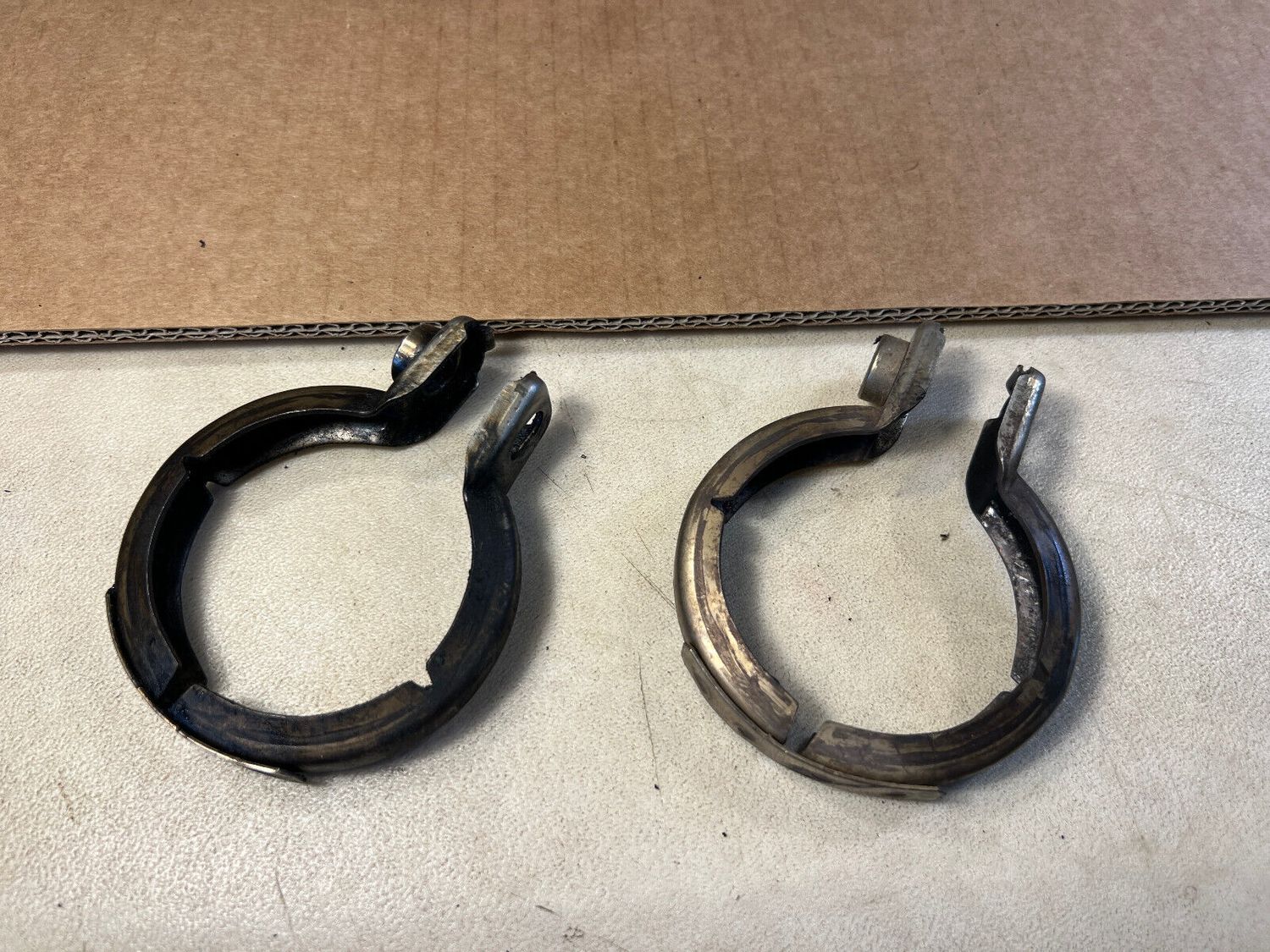 Mercedes G class W463 GENUINE Exhaust System Clamp Connector x2 psc A1684900341