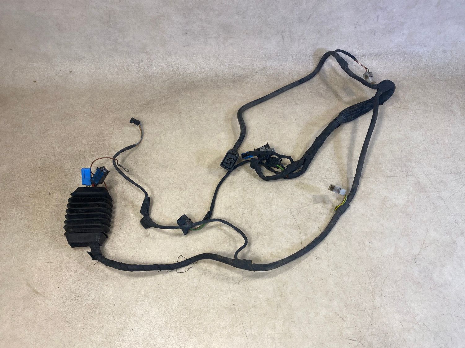 Mercedes G class W463 GENUINE DOOR WIRING HARNESSES A4635400706