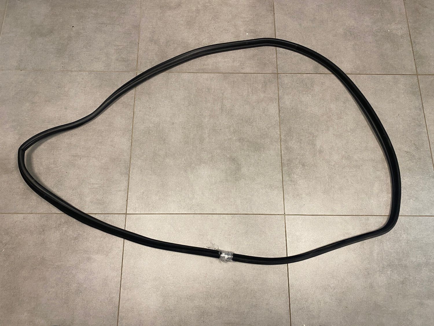 GENUINE BMW X5 E70 Door Weatherstrip Front body seal Gasket