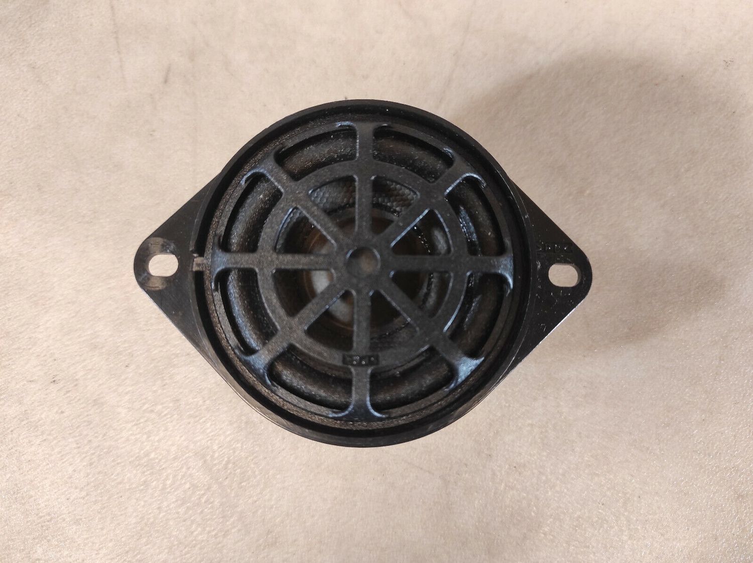 AUDI A4/S4 8K A5/S5 8F 8T SKODA VW POLO - DASHBOARD SOUND SPEAKER, 8T0 035 397 A