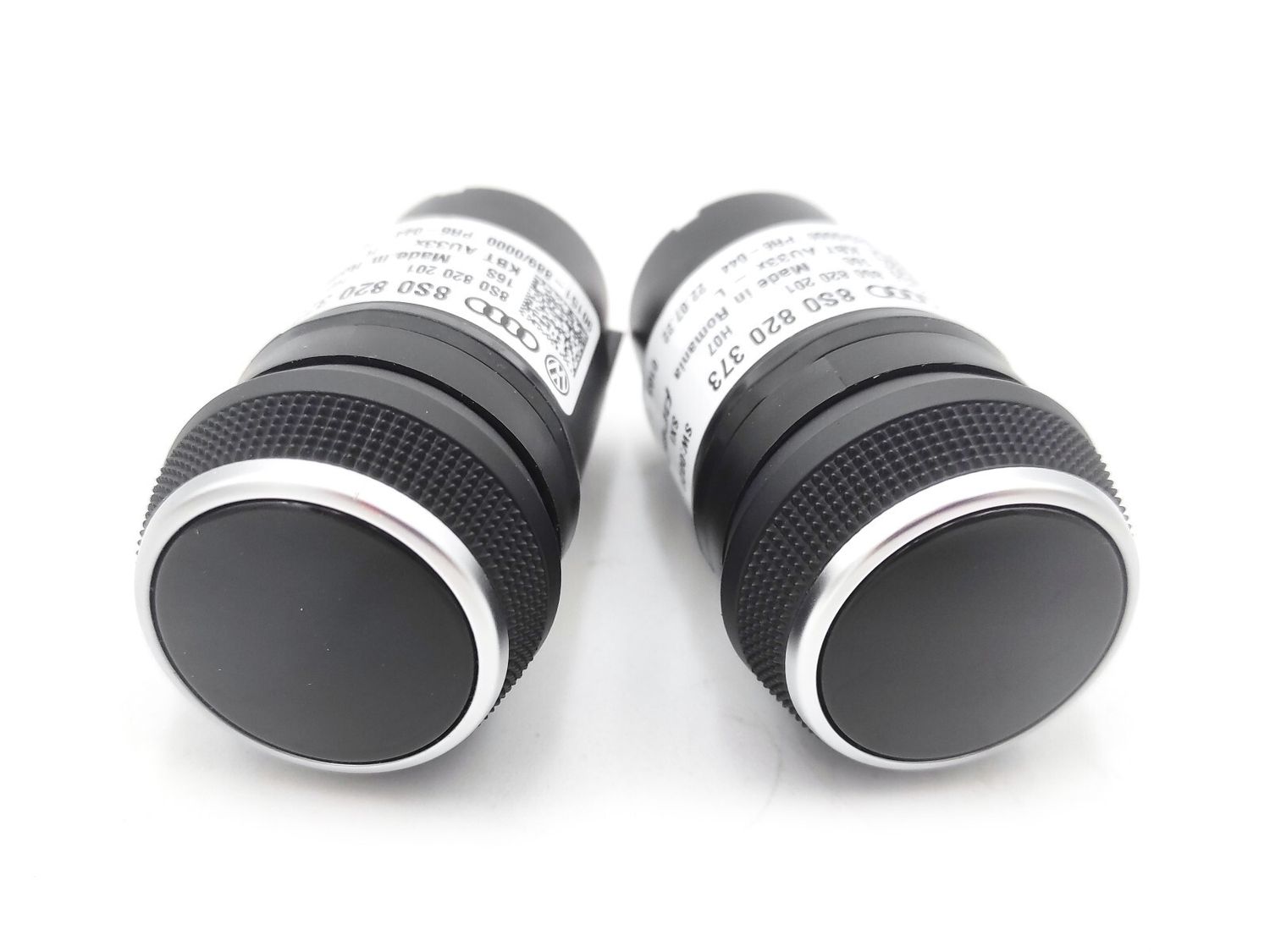 OEM AUDI TT - BLACK FAN TEMPERATURE REGULATOR SOUL SWITCH, 8S0820373, 8S0820201