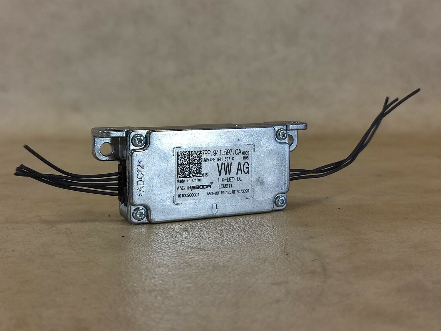 VW AUDI SKODA Headlight LED CONTROL MODULE KEBODA 7PP941597C