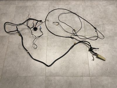 ORYGINALNY zestaw instalacji elektrycznej ABS BMW E23 7 61111376260