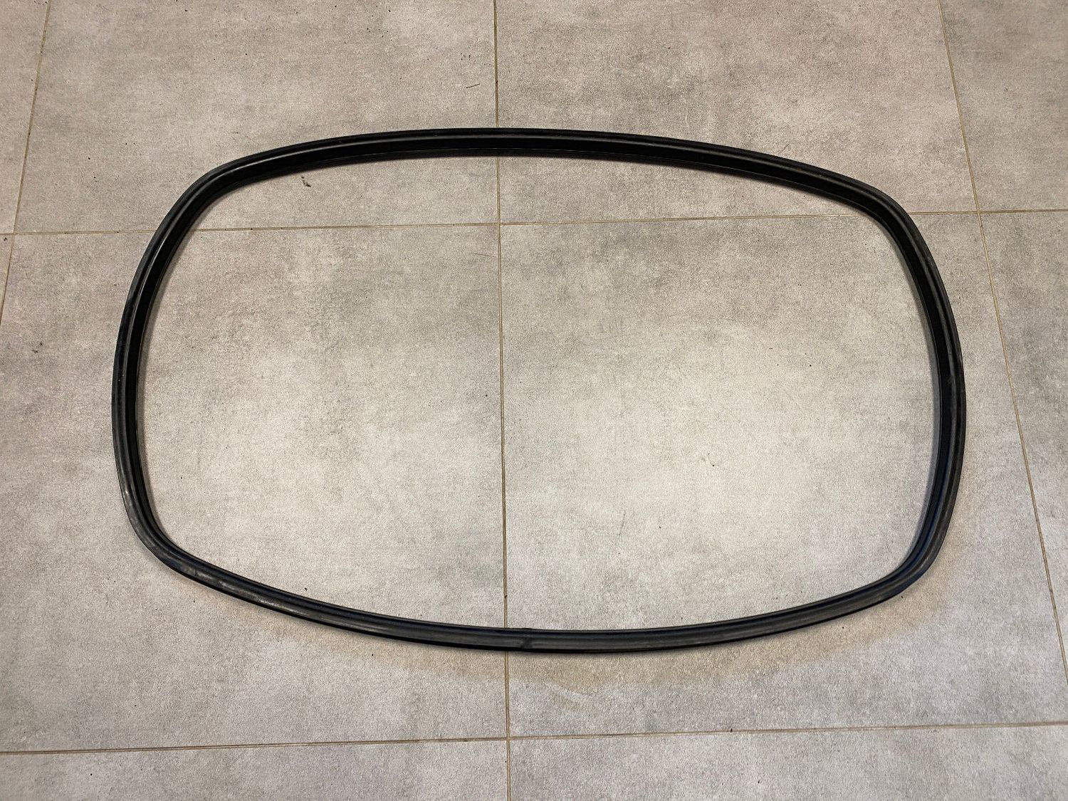 Mercedes G class W463 GENUINE Rear Door Window Gasket Rubber Seal
