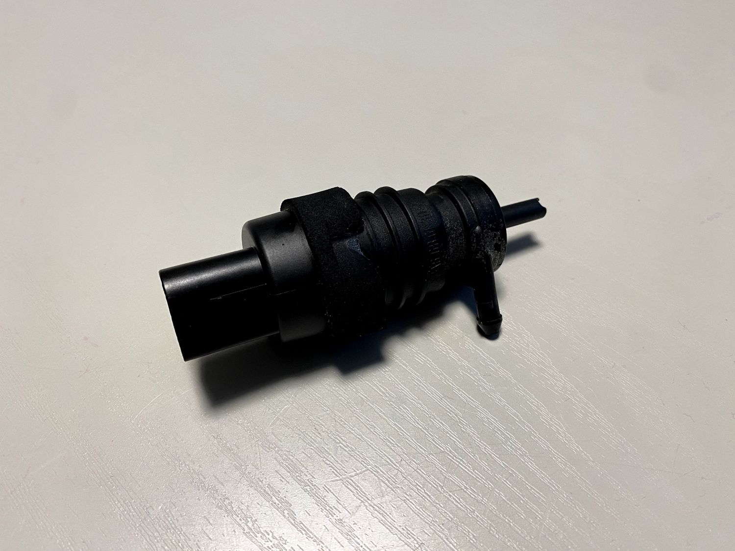 Mercedes A C E G S class W168 W203 W204 W210 W463 W220 Genuine Washer Pump