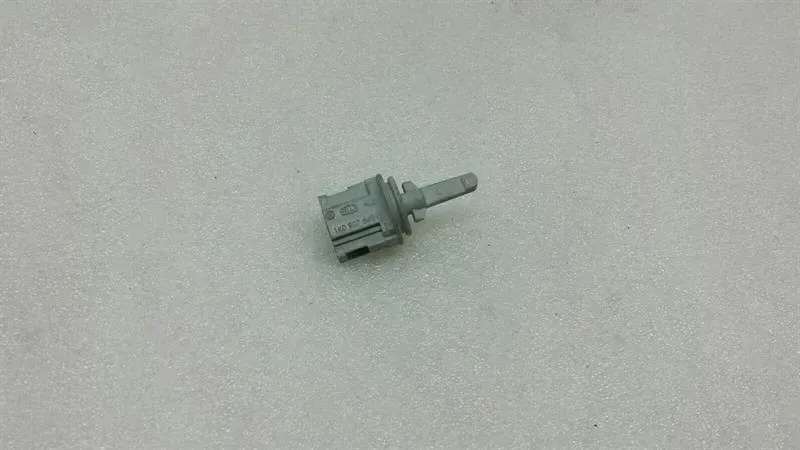 VOLKSWAGEN SCIROCCO 1K temperature sensor 1K0907543G temperature sensor