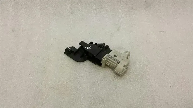 Audi Q5 8r Fuel Cap Actuator 3B0959782A Fuel Flap Actuator