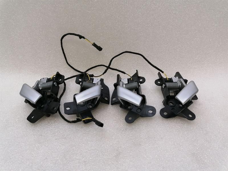 Tesla Model S 90D Door Inner Handle Set 1002973-00-G Interior Door Handle Set