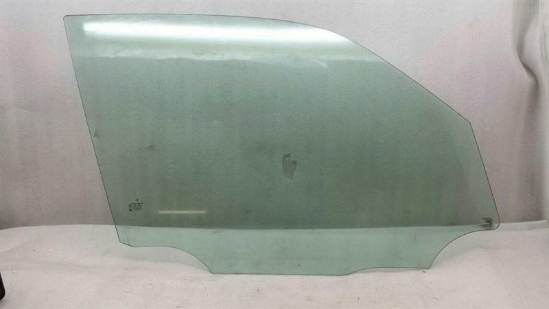 Mercedes GLK X204 right front door glass A2047250400 door window front right