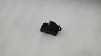Переключатель стеклоподъемника JAGUAR XJ X350 AW93-14717-AB