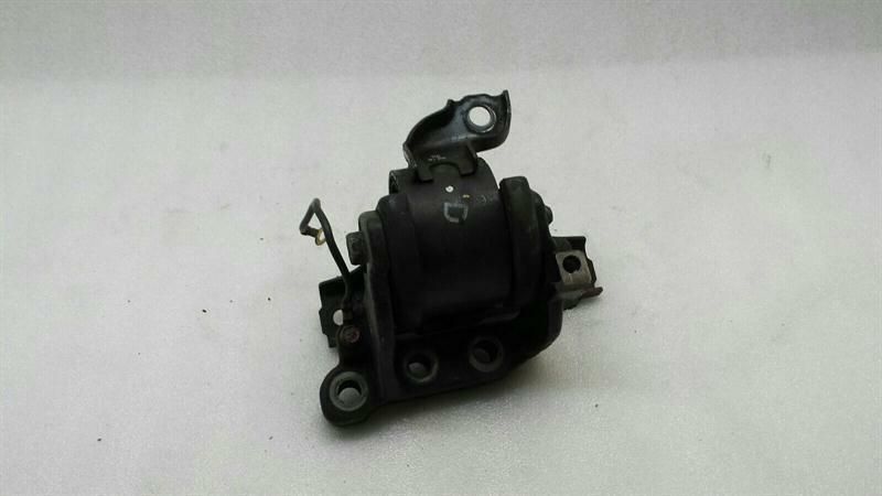 MITSUBISHI Lancer X Engine Mount MN184341 Motor Holder