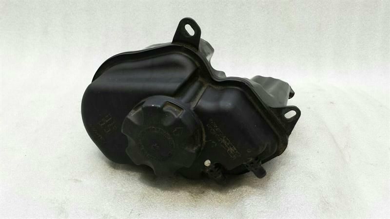 BMW 5 Series E60 E61 E63 E64 expansion tank 228345 balancing tank cooling water