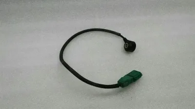 Audi A4 8K Detonācijas sensors 06E905377A Detonācijas sensors