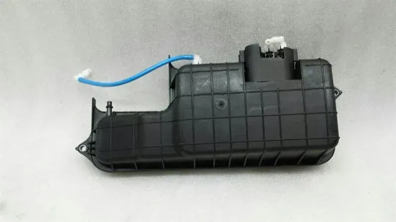 Mercedes CL W216 Dynamic Seat Vacuum Pressure Reservior A0008002219 Air Container