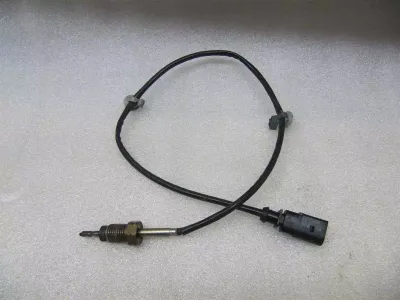 Audi A4 8K Temperature Sensor 03L906088BE Exhaust Gas Temperature Sensor 2.0 TDI
