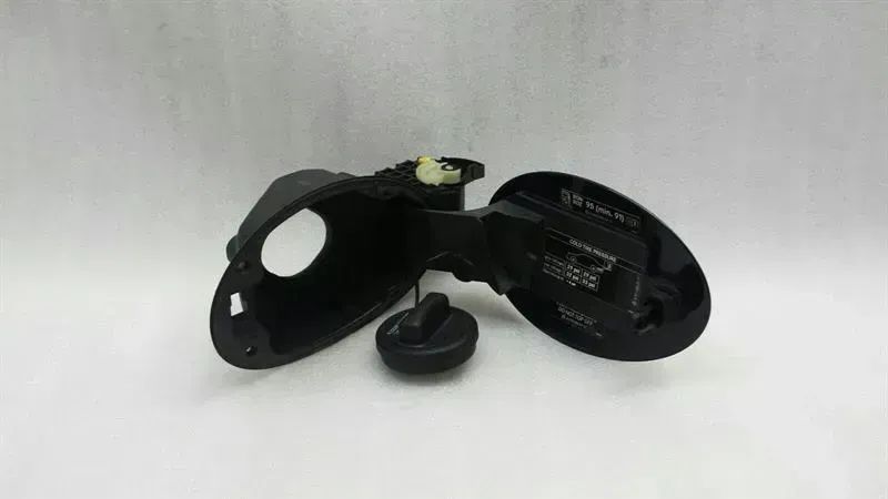 Mercedes cl w216 fuel cap A2166300067 fuel flap