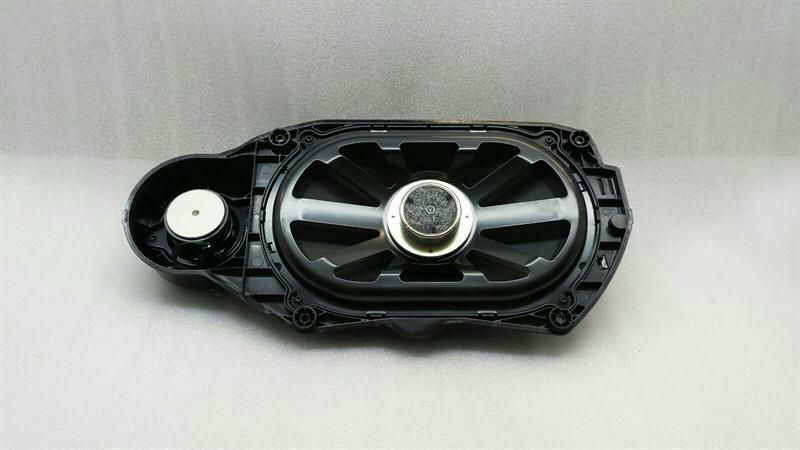 Mercedes E Class W212 Bassbox A2128202102 Subwoofer Logic7 L7 HK Loudsspeaker