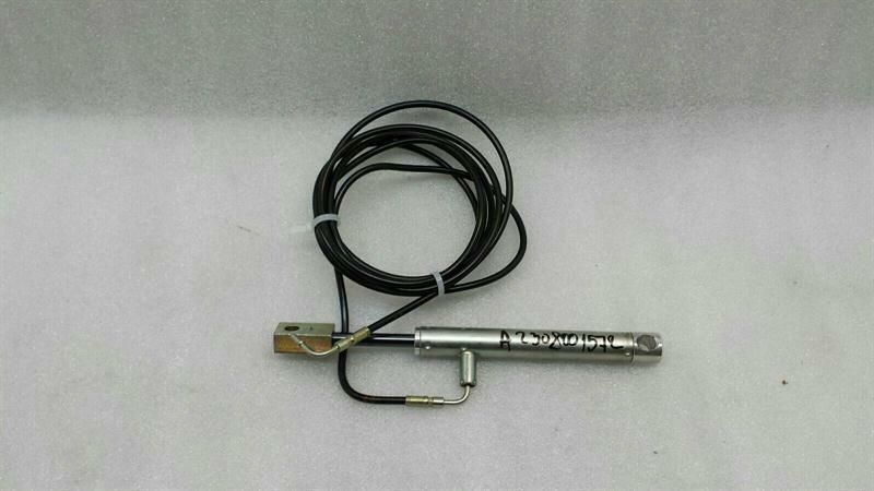 Mercedes SL R230 right hydraulic cylinder A2308001572 hydraulic cylinder right