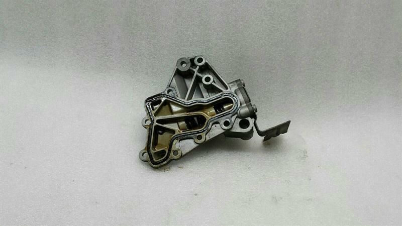 Mercedes CL W216 oil cooler holder A2751800334 oil filter housing M275 V12