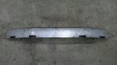 Audi A8 S8 D2 4D belka zderzaka przedniego 4D0807109K wspornik zderzaka przedniego