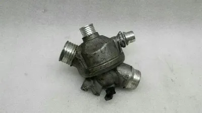 BMW Z4 E85 E86 THERMOSTAT HOUSING 11997710 THERMOSTAT HOUSING