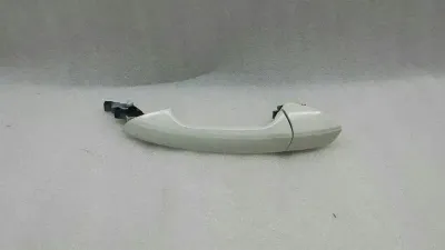 Poignée de porte gauche Mercedes Classe A W176 A2047600170 Poignée de porte gauche